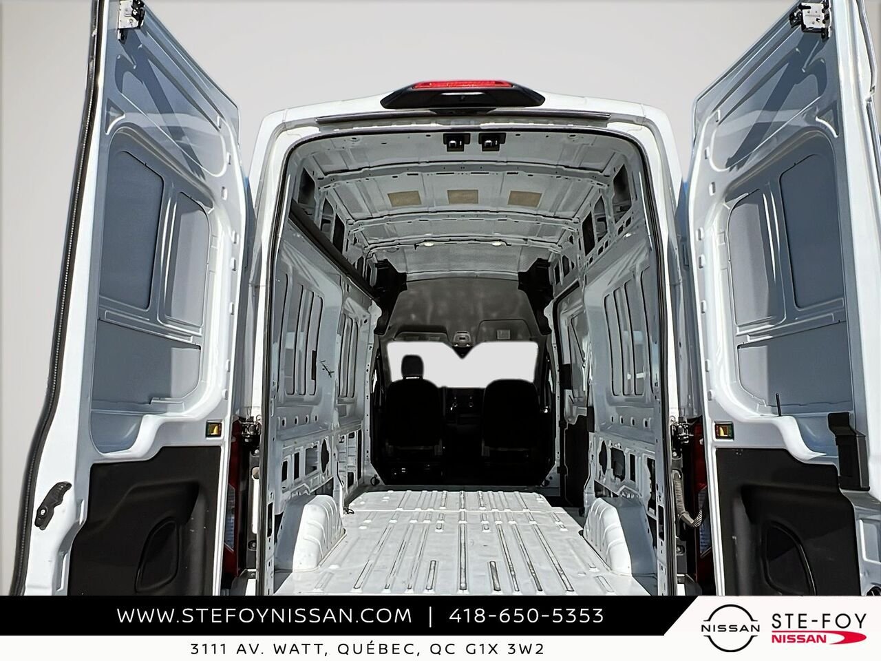 Ford Transit fourgon utilitaire AWD 2025 Ste-Foy - photo #5