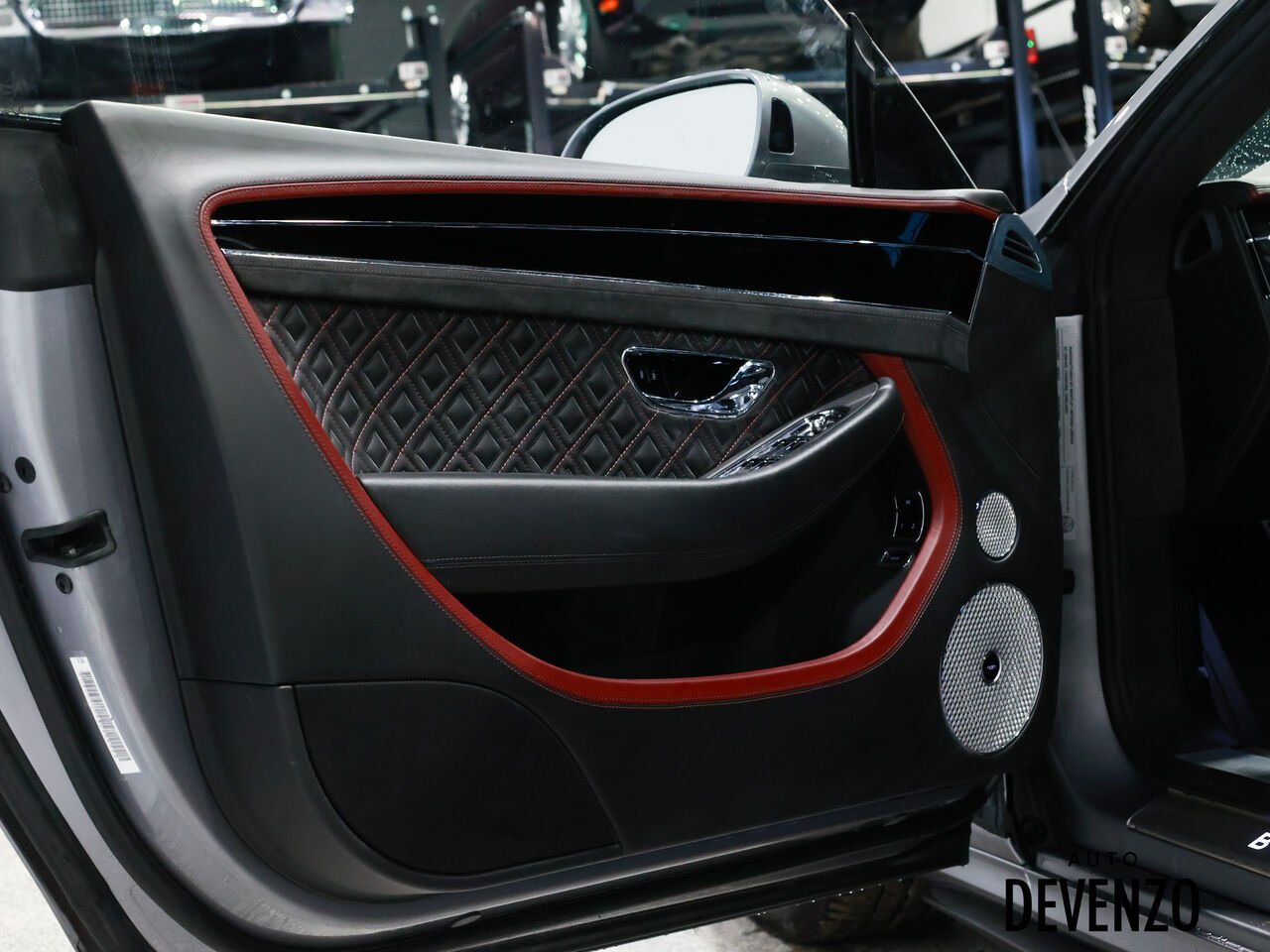 2022 Bentley Continental Grey Saint-Eustache - photo #12