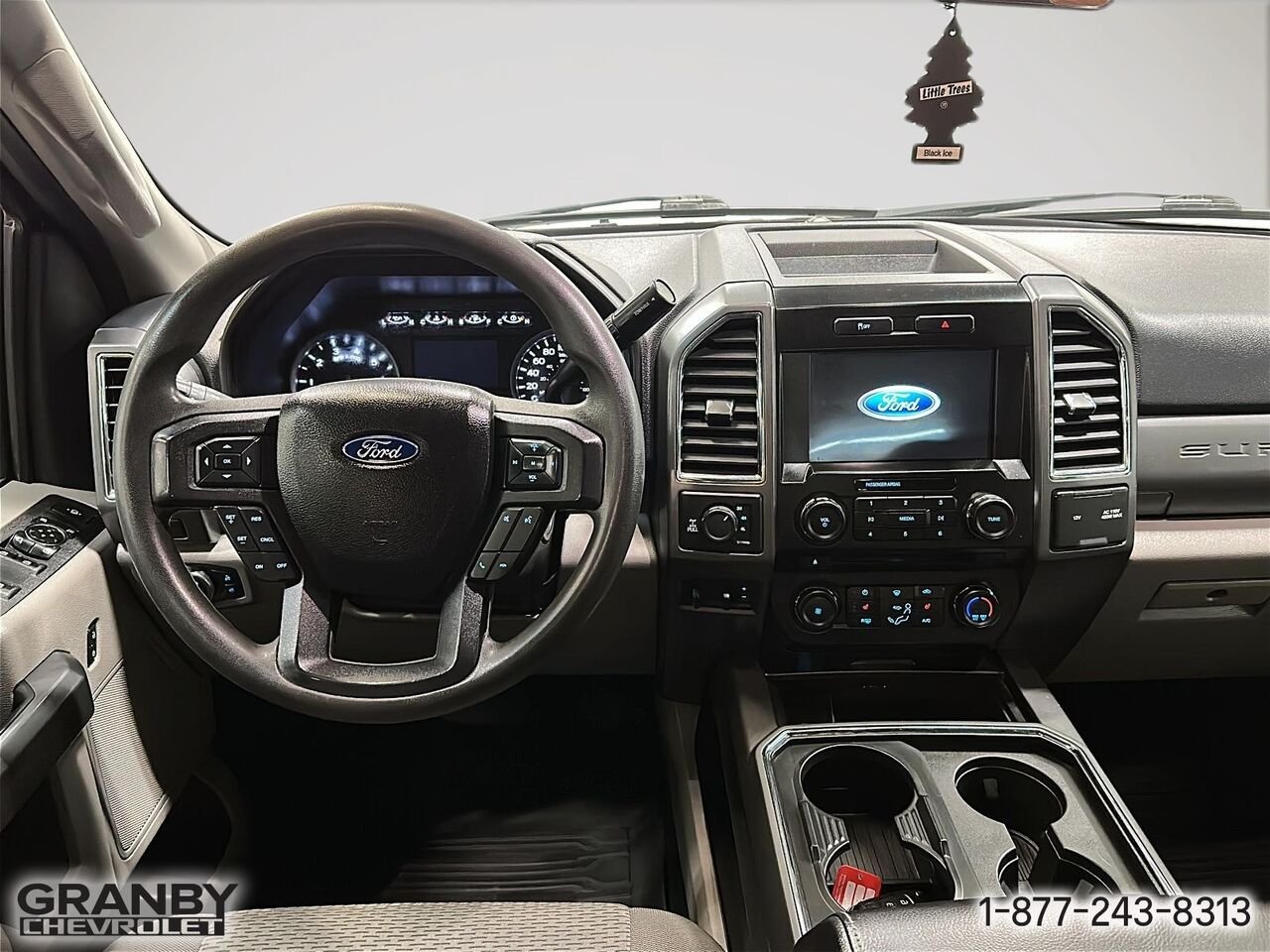 Ford Super Duty F-250 SRW XL cabine 6 places 4RM 160 po | 26-0618B 2017 Noir Granby - photo #12