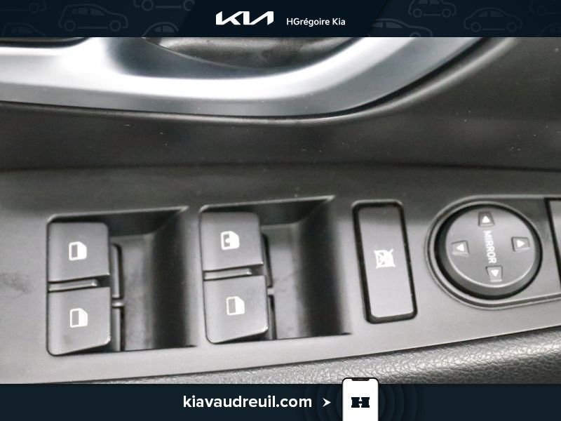 2019 Hyundai Elantra Grey Laval - photo #11