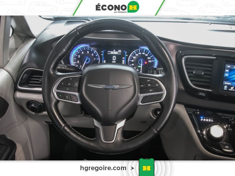 2021 Chrysler Grand Caravan Grey Blainville - photo #21
