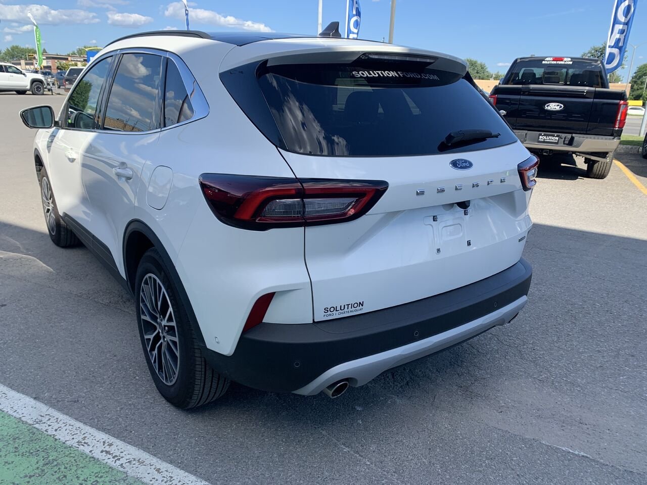 2023 Ford Escape White Châteauguay - photo #10