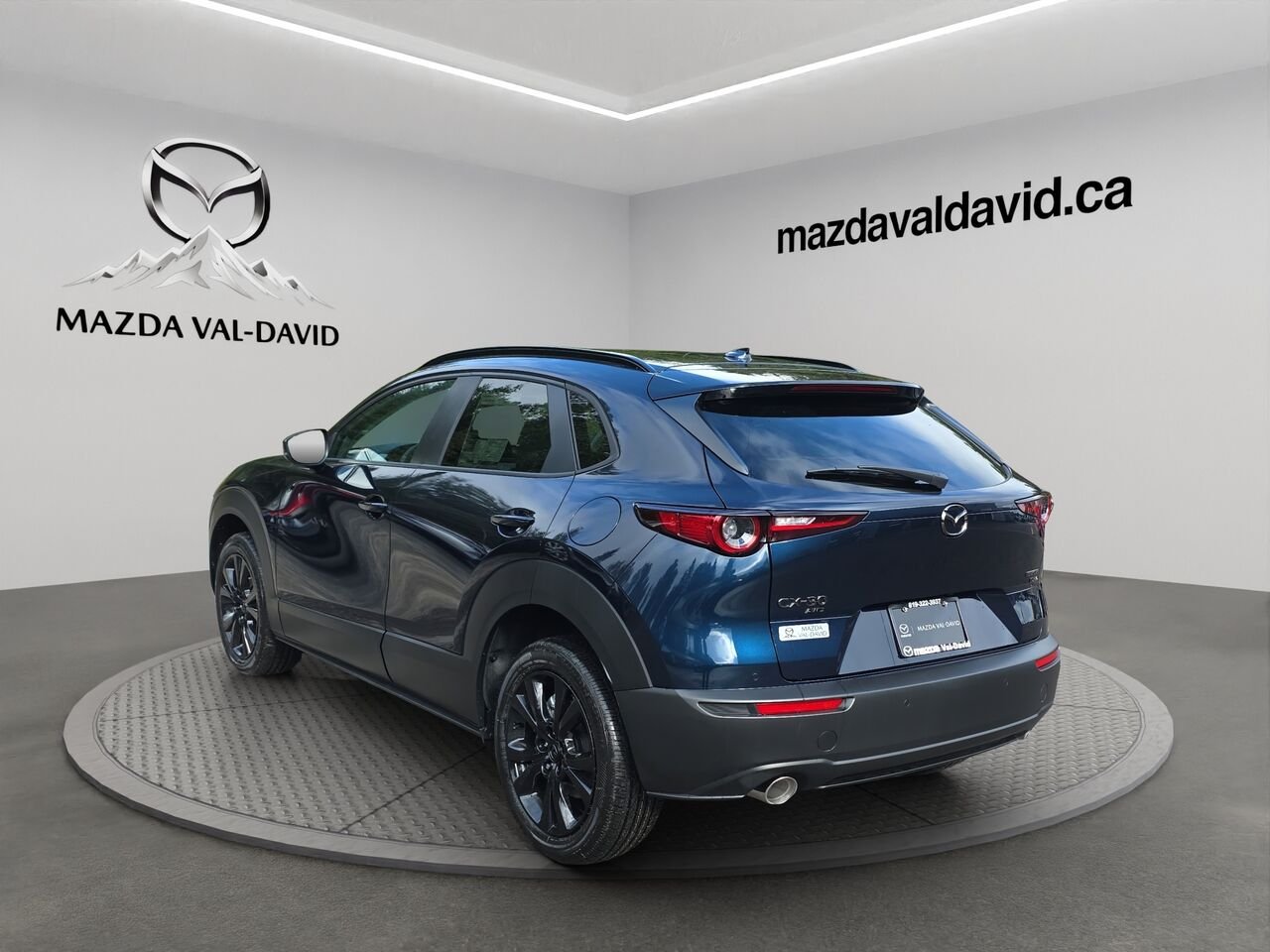 Mazda CX-30 GT, traction intégrale, sièges en cuir, caméra 360°, toit ouvrant, Bose 12 HP, affichage tête 2026 Bleu cristal foncé mica Val-David - photo #2