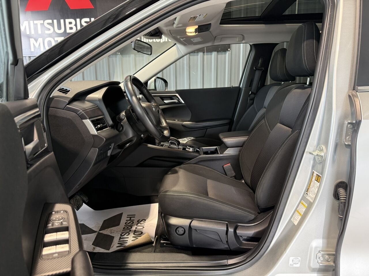 Mitsubishi Outlander SE S-AWC 2024 Gris Rouyn-Noranda - photo #7
