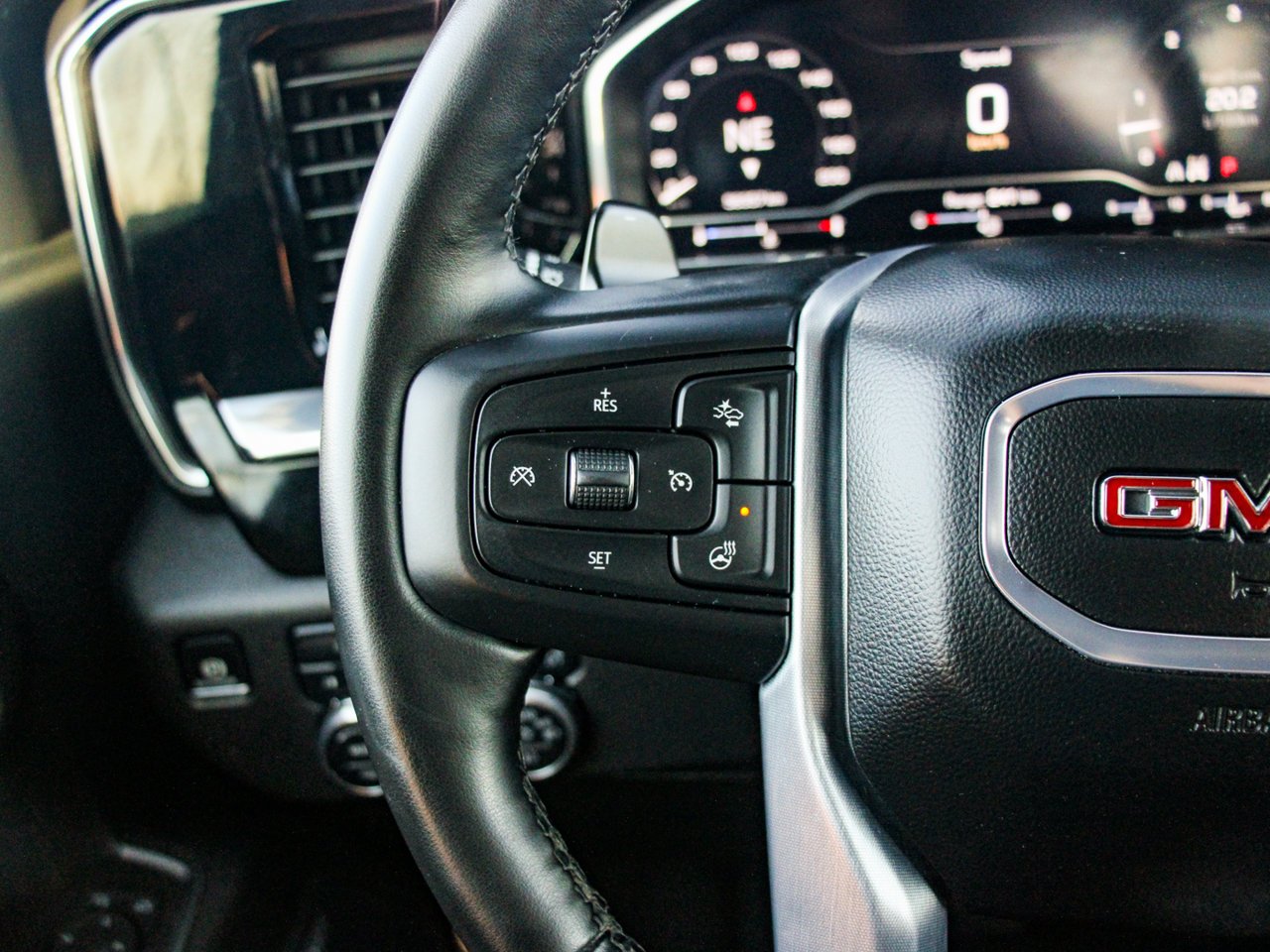 2024 GMC Sierra 1500 4WD Crew Cab 147 Elevation Black Sherwood Park - photo #19