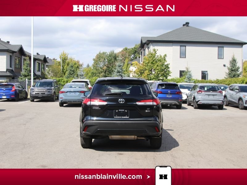 2025 Toyota Corolla Black Laval - photo #12