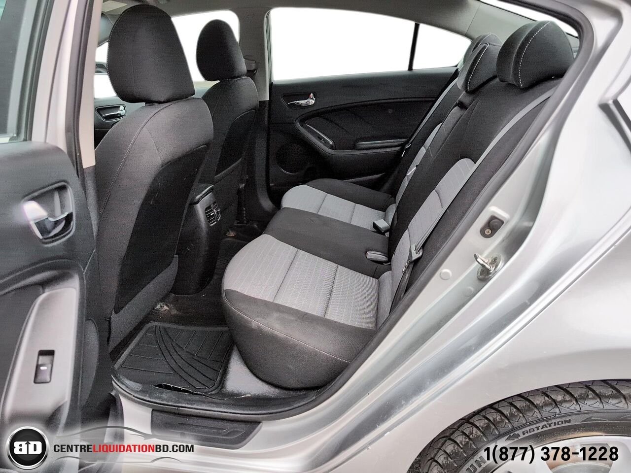 Kia Forte Berline 4 portes, boîte manuelle, EX | BD0329 2015 Argent Granby - photo #11