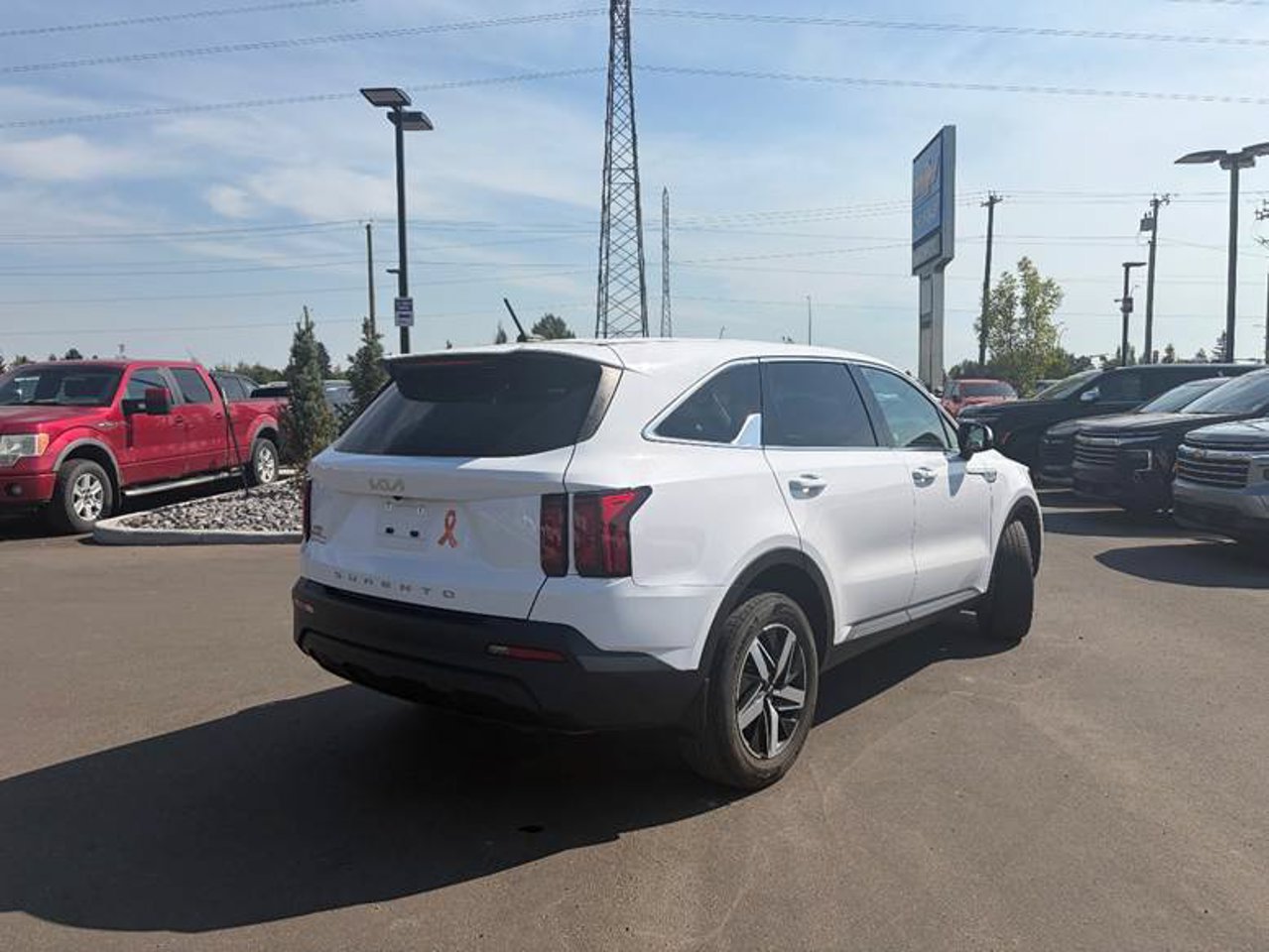2022 Kia Sorento LX+ AWD White Sherwood Park - photo #4