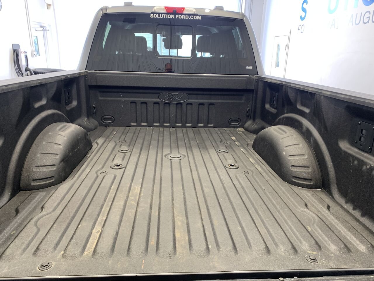 2026 Ford Super Duty F-250 SRW XLT cabine 6 places 4RM caisse de 6,75 pi Grey Châteauguay - photo #14