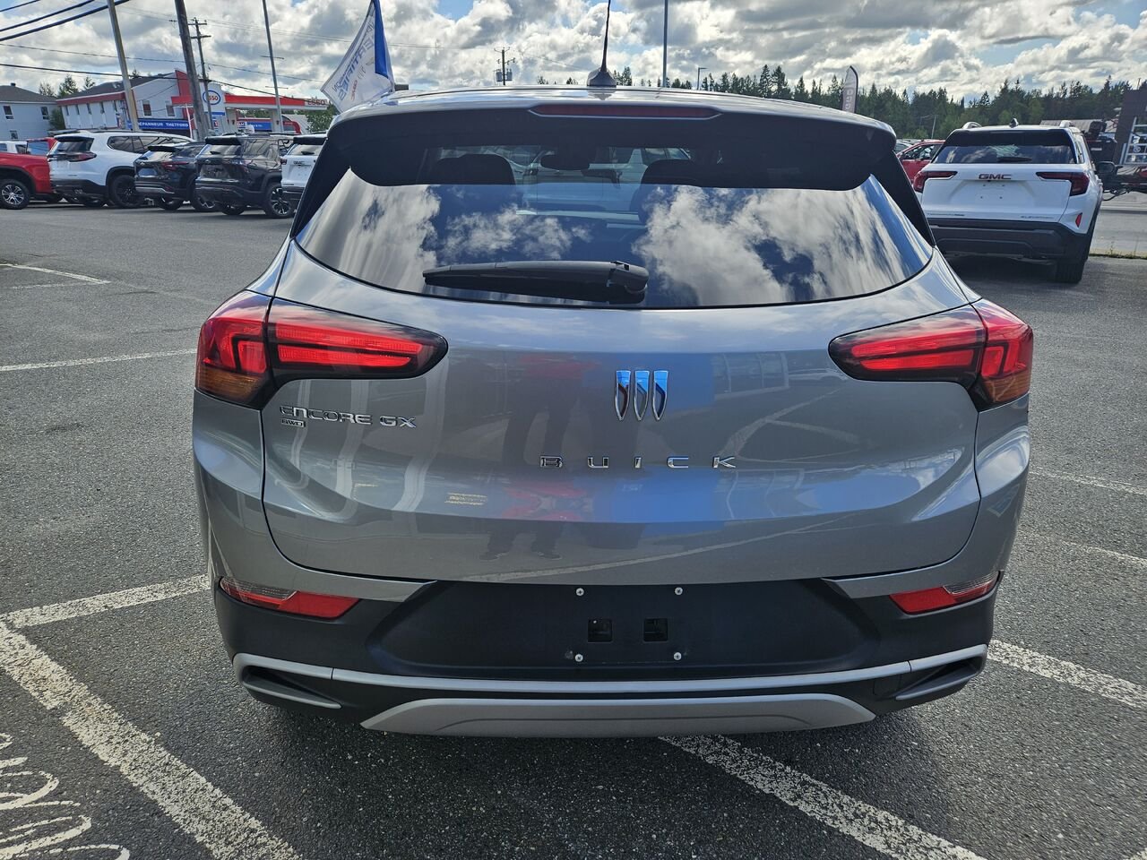 2024 Buick Encore GX Privilégiée 4 portes TI Silver Thetford Mines - photo #4