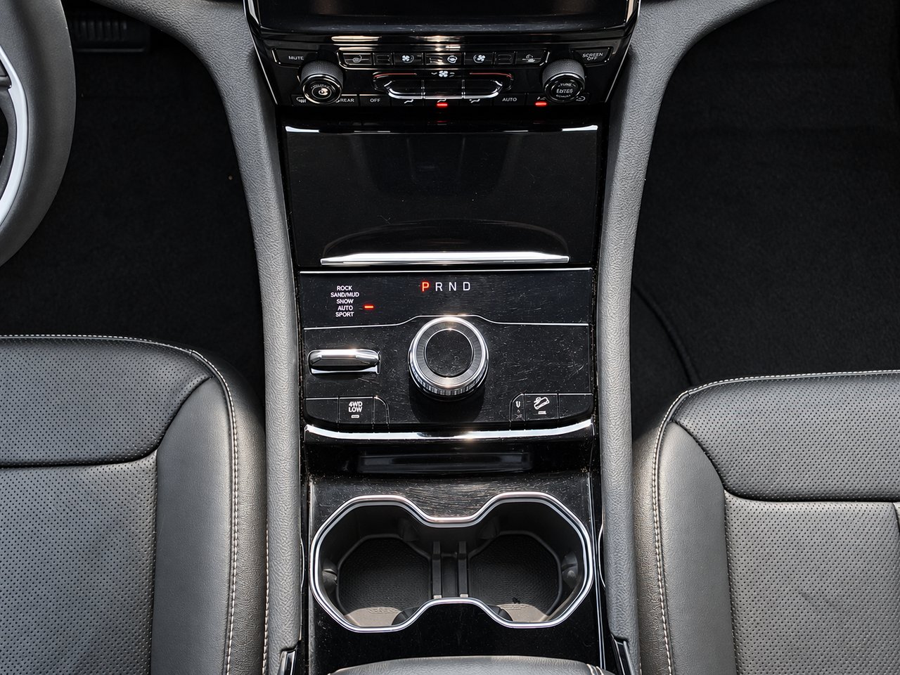 2022 Jeep Grand Cherokee 4xe 4XE Silver Val-David - photo #19
