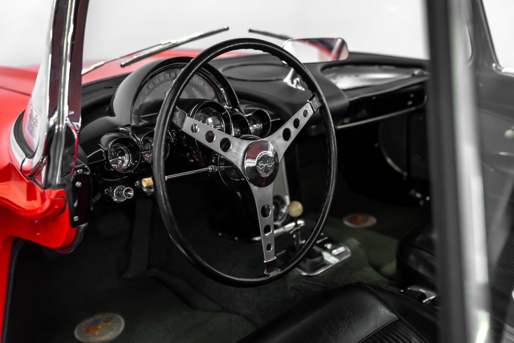 Chevrolet Corvette 1961 Montréal - photo #41
