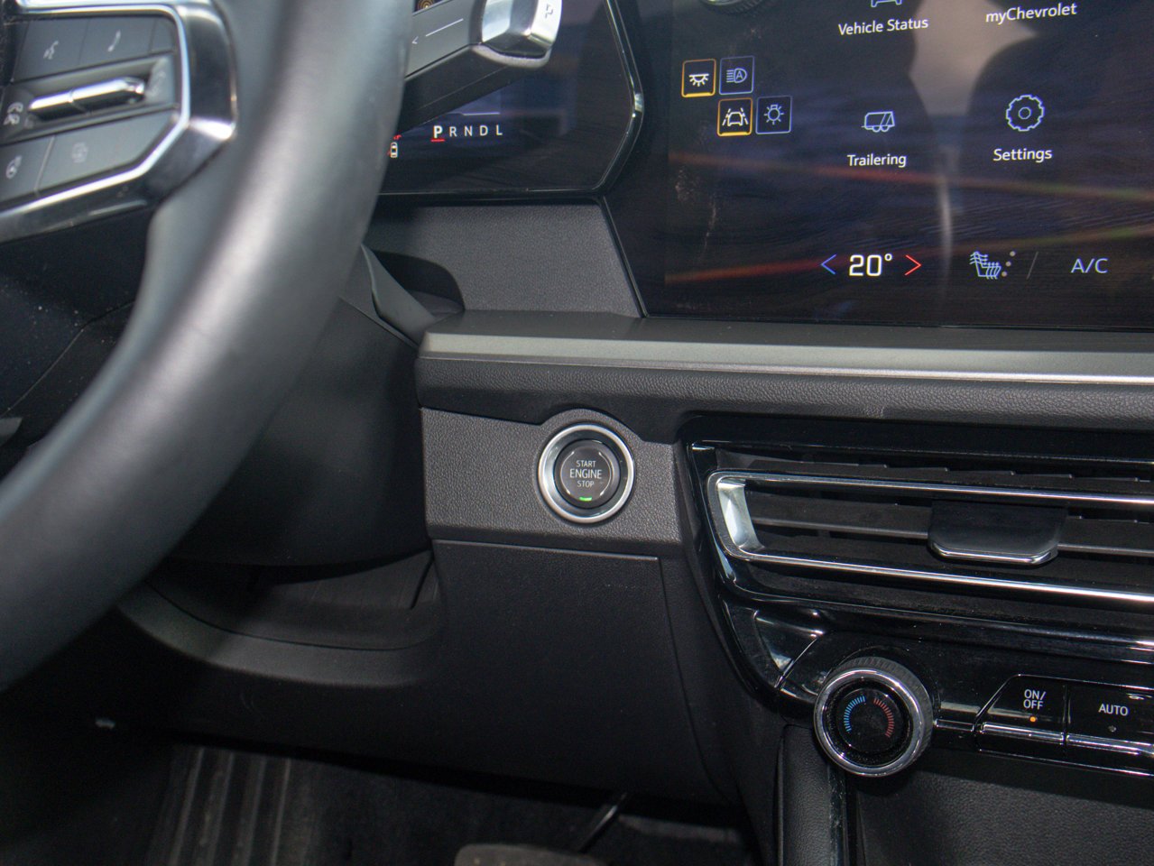 2026 Chevrolet Traverse AWD 4dr LT Black Sherwood Park - photo #25