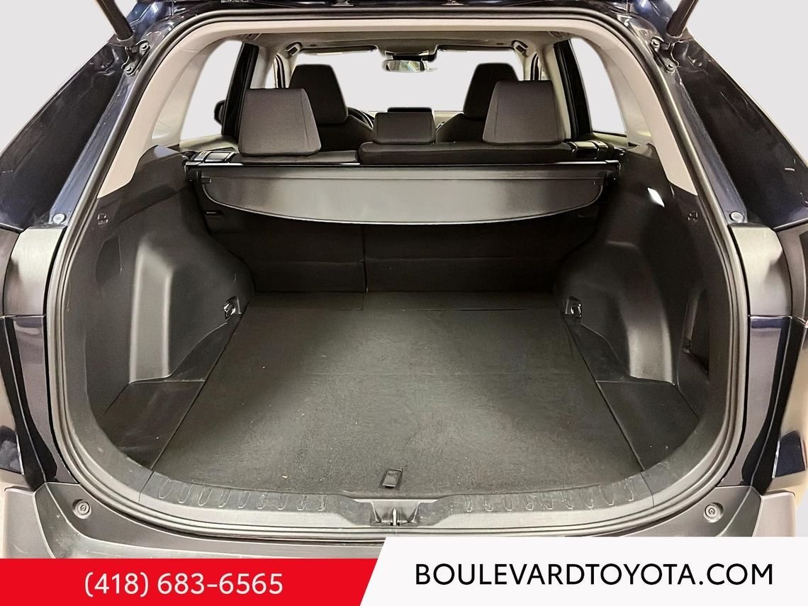 Toyota RAV4 99162A-85 | XLE Hybride 2023 Bleu Québec - photo #20