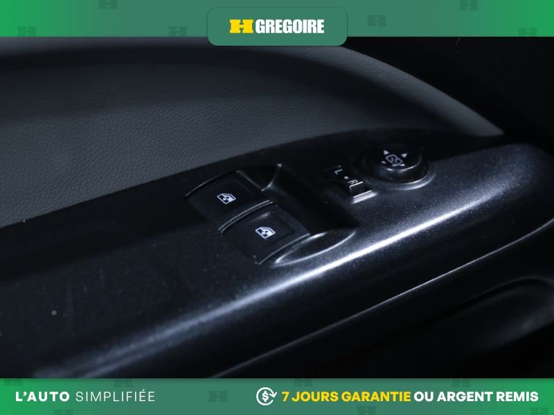 Chevrolet Colorado 821077 | 4WD Work Truck AUTO AC MAGS CAM RECULE 2019 Rouge Laval - photo #15