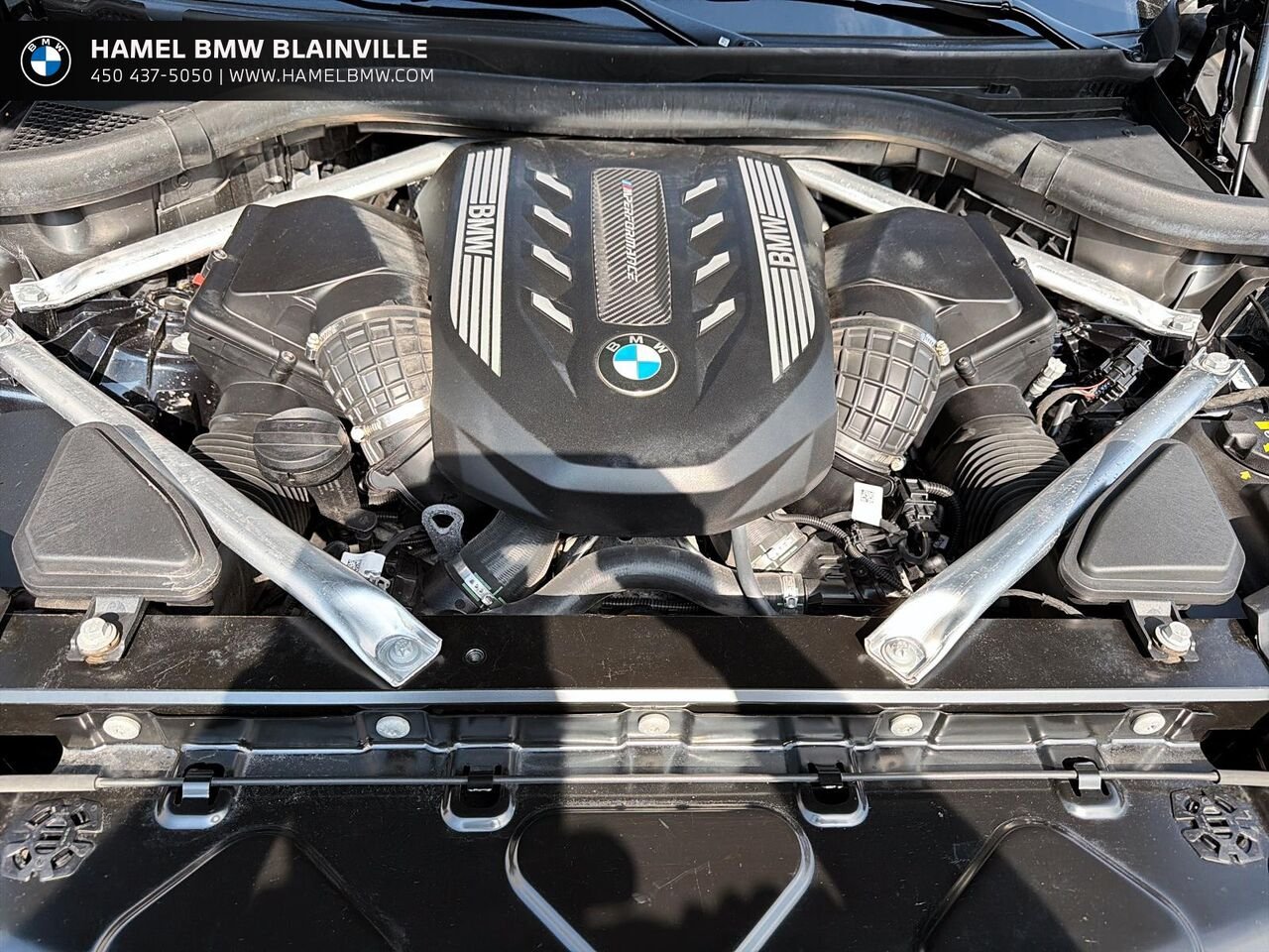 BMW X5 M50i véhicule d'activités sportives 2022 Bleu Blainville - photo #7