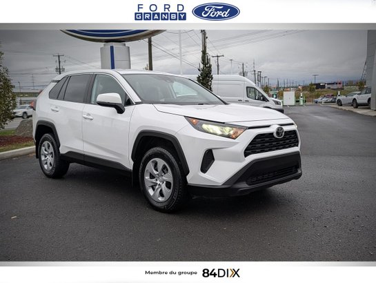 2023 Toyota RAV4 LE TI White