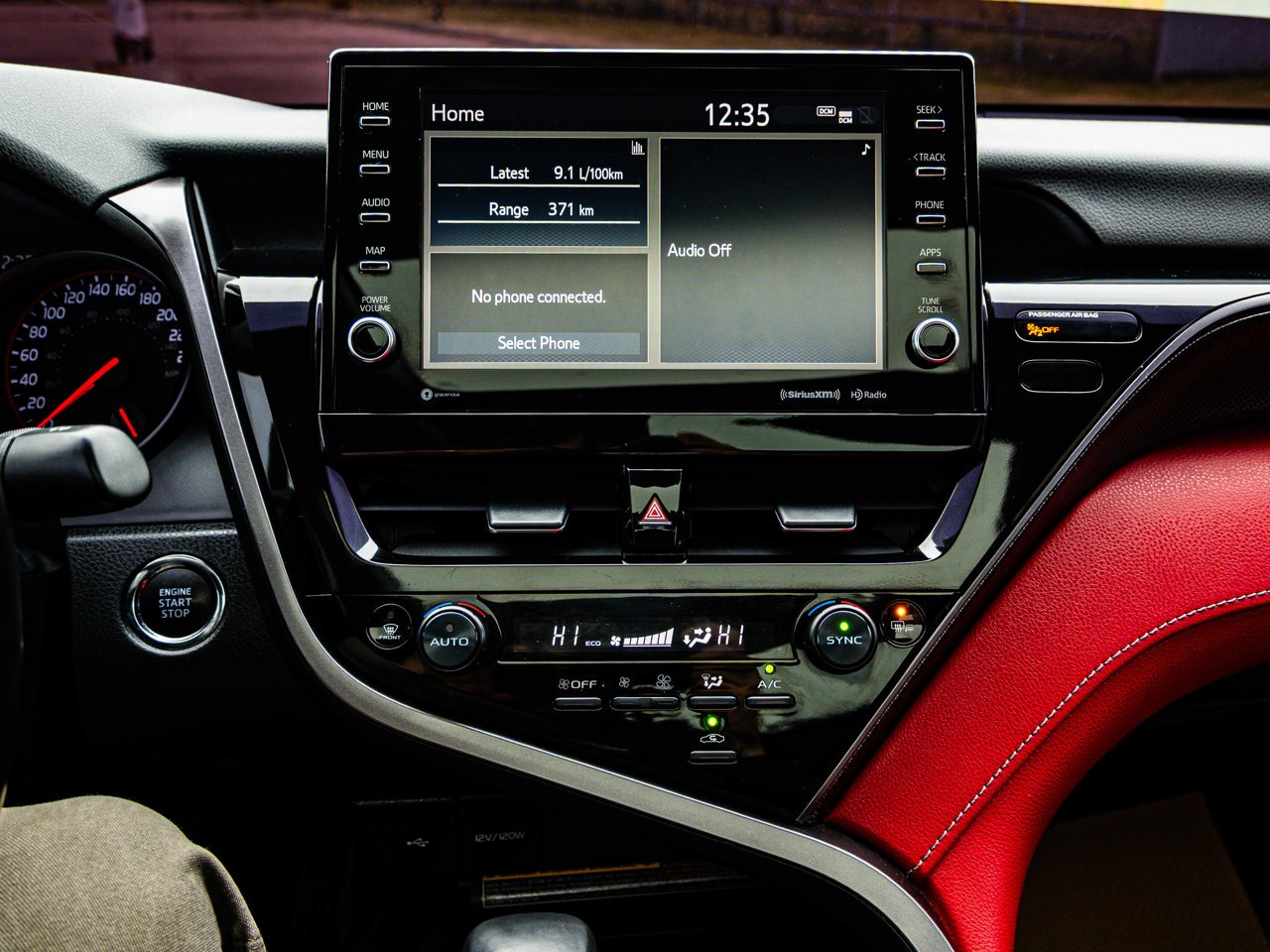 2021 Toyota Camry XSE Auto Wind Chill w/Black Roof Sherwood Park - photo #27