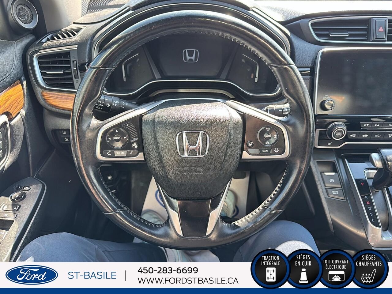 2018 HONDA CR-V Red Saint-Basile-le-Grand - photo #22