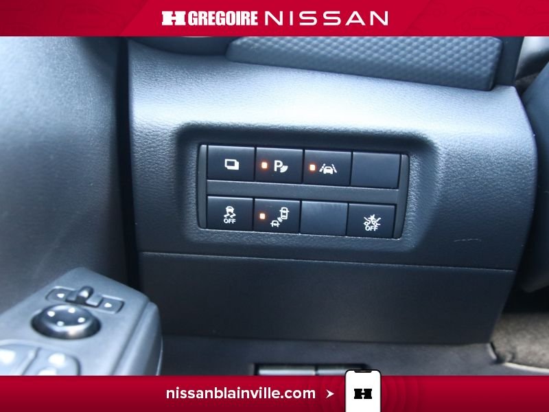 Nissan Kicks 2023 Blanc Laval - photo #17