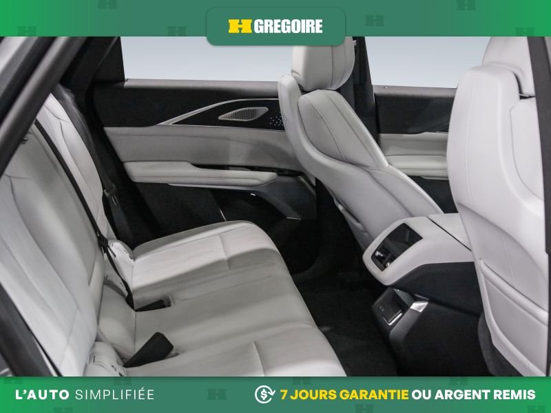 Cadillac LYRIQ 821132 | RWD Luxury AUTO A/C MAGS CUIR NAV CAM RECUL BLUETO 2023 Noir Laval - photo #30