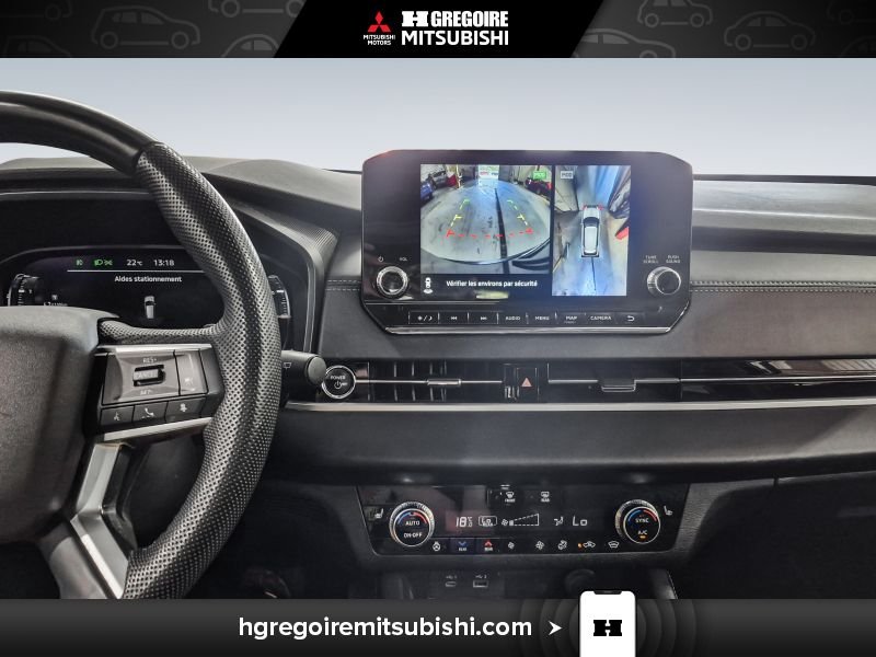 Mitsubishi Outlander PHEV 2023 Noir Blainville - photo #26