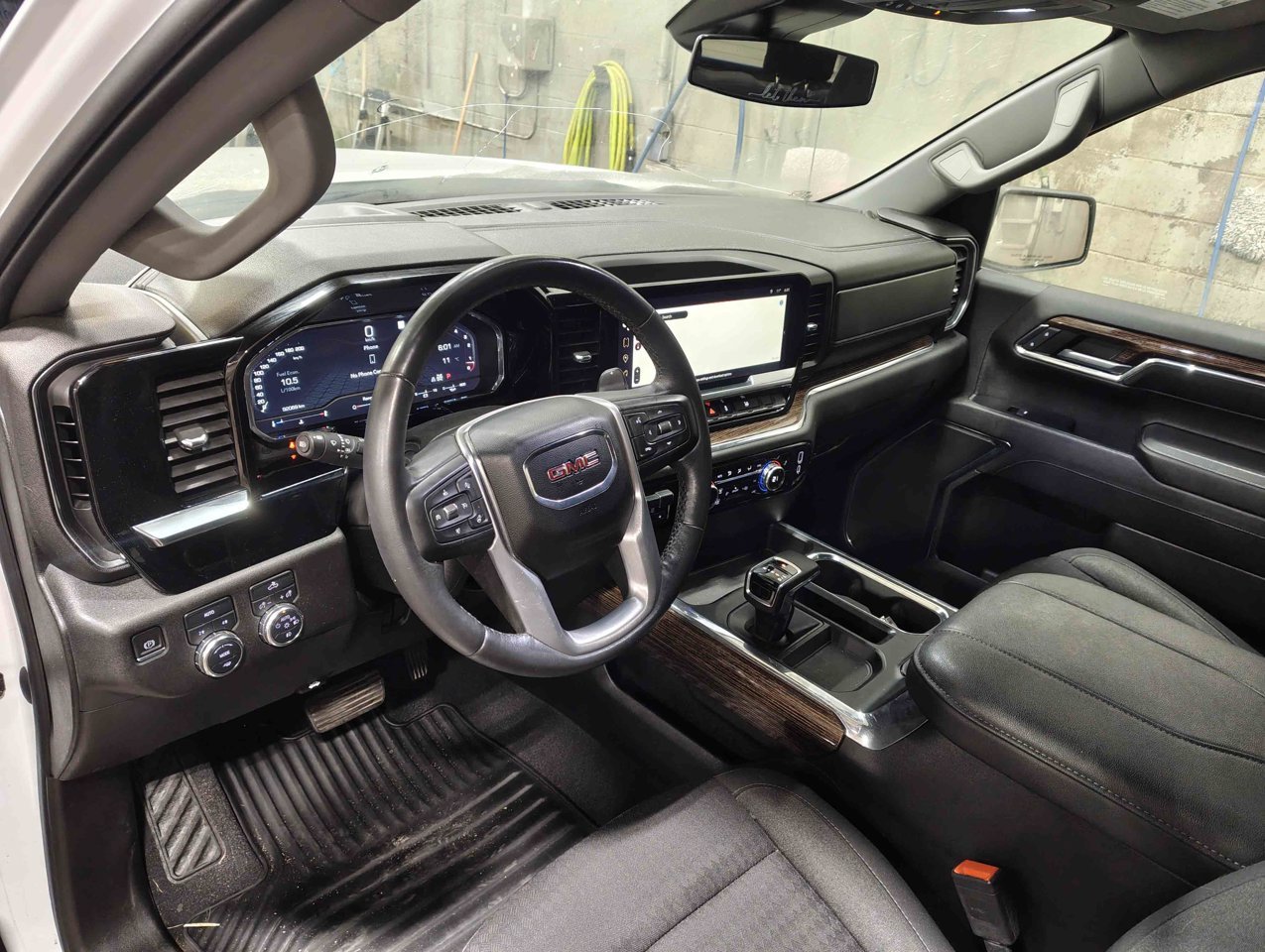 2023 GMC Sierra 1500 4WD Crew Cab 147 Elevation White Sherwood Park - photo #6