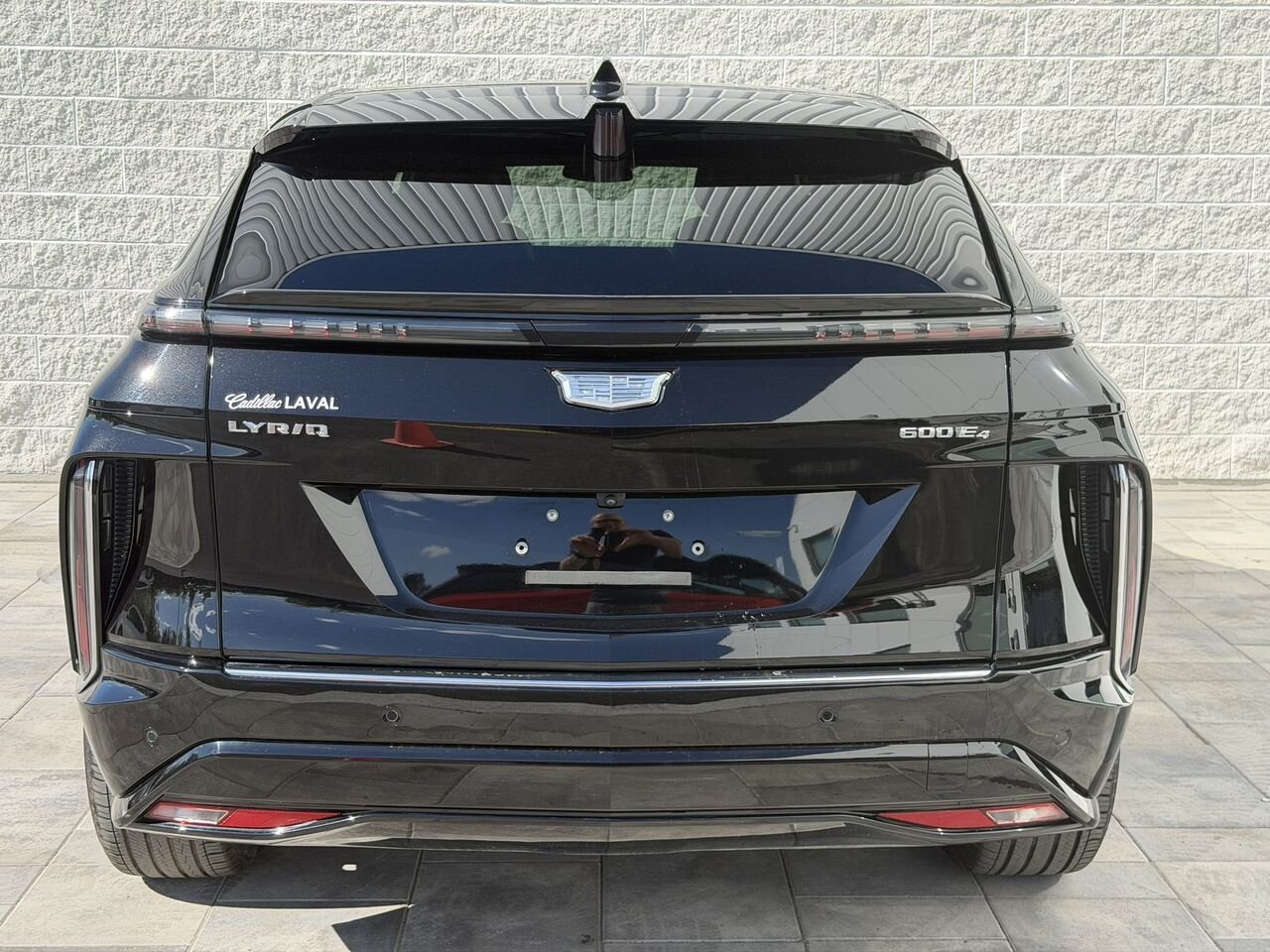 2024 Cadillac LYRIQ LUXURY AWD FINANCEMENT À PARTIR 0.99% Black Laval - photo #13