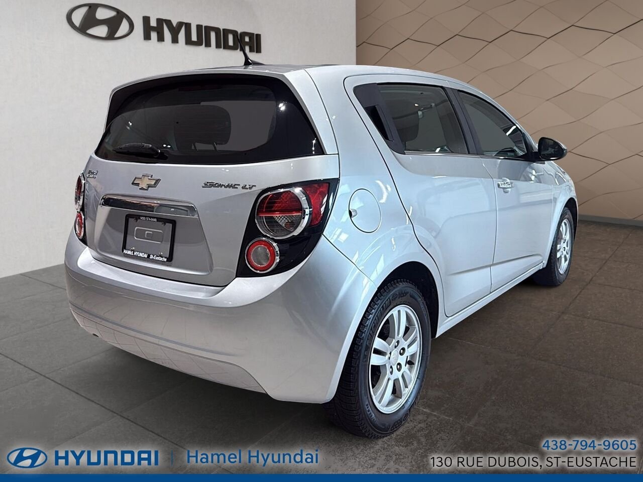2013 Chevrolet Sonic Silver Saint-Eustache - photo #2