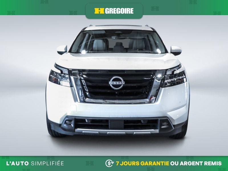 Nissan Pathfinder SL 4WD AUTO AC CUIR TOIT NAV MAGS CAM RECULE 2024 Blanc