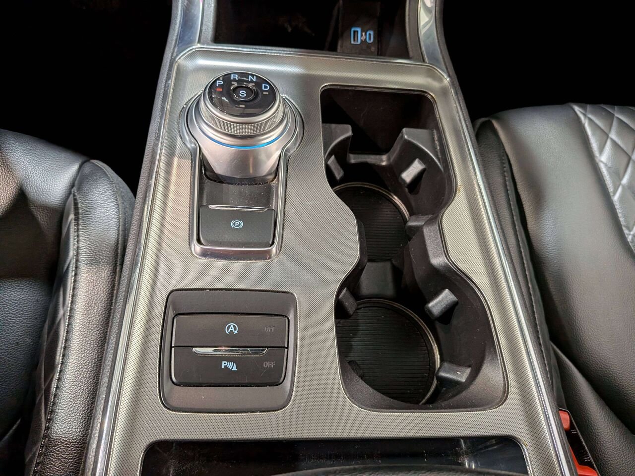 2023 Ford Edge Titanium AWD Silver Val-David - photo #28