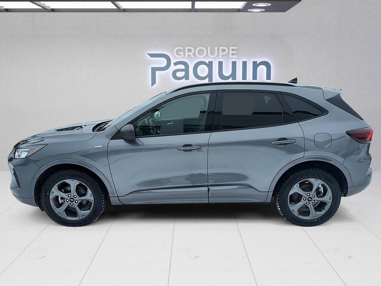 Ford Escape 2024 Gris Rouyn-Noranda - photo #4