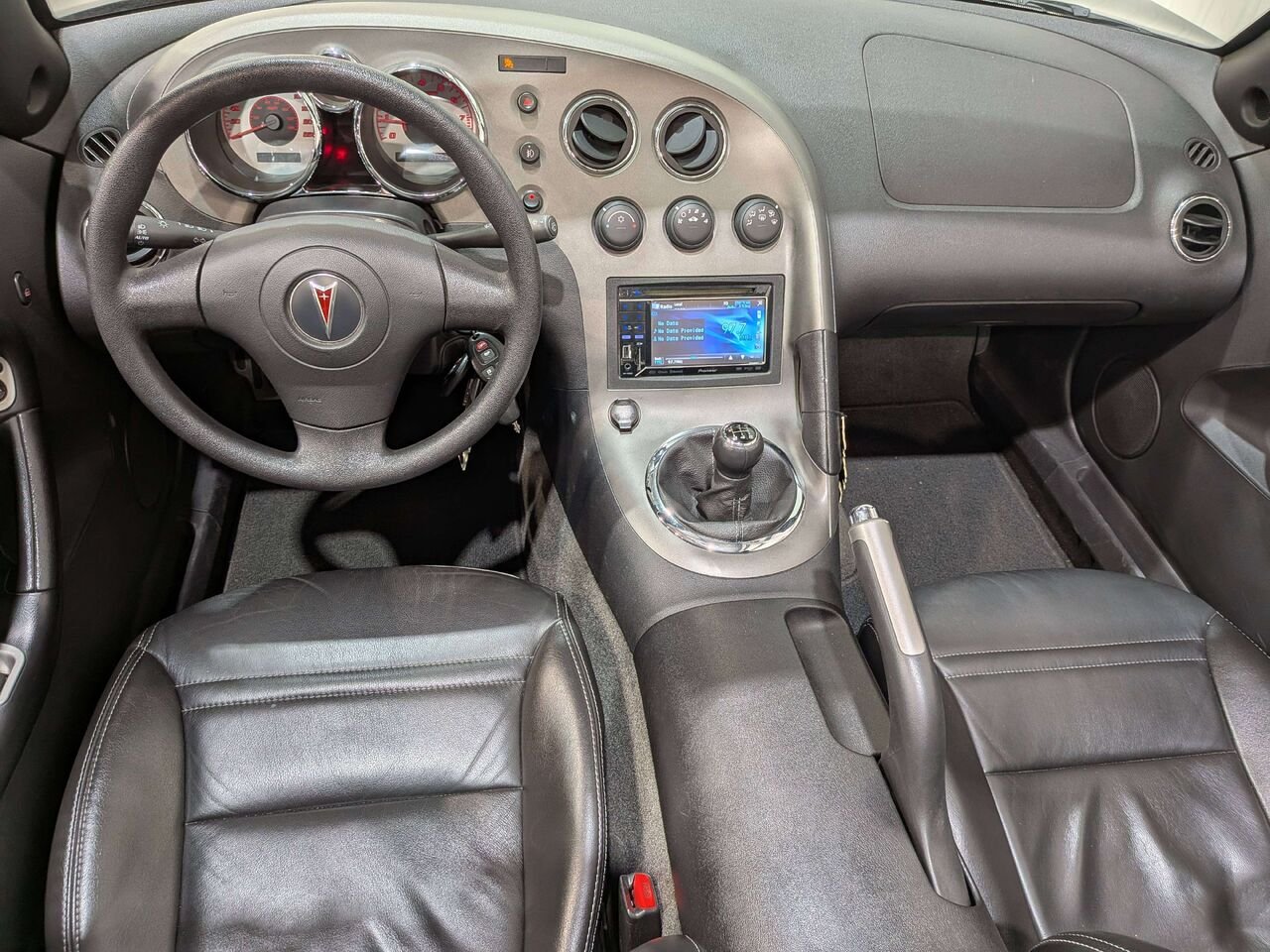 2007 Pontiac Solstice 2dr Convertible Black Val-David - photo #21