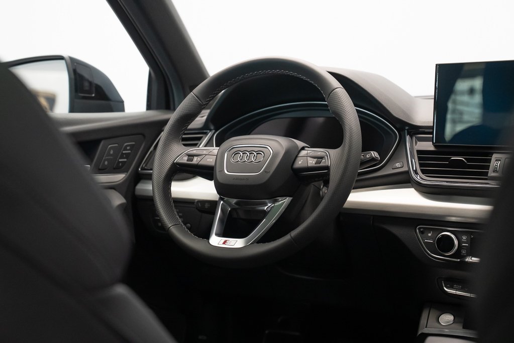 2023 Audi Q5 Blue Saint-Eustache - photo #22