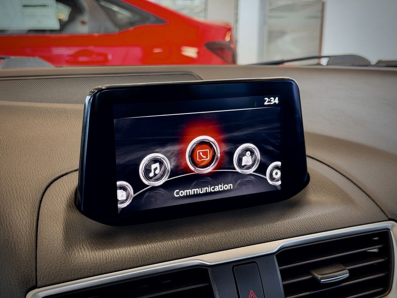 2018 Mazda Mazda3 Red Notre-Dame-des-Prairies - photo #23