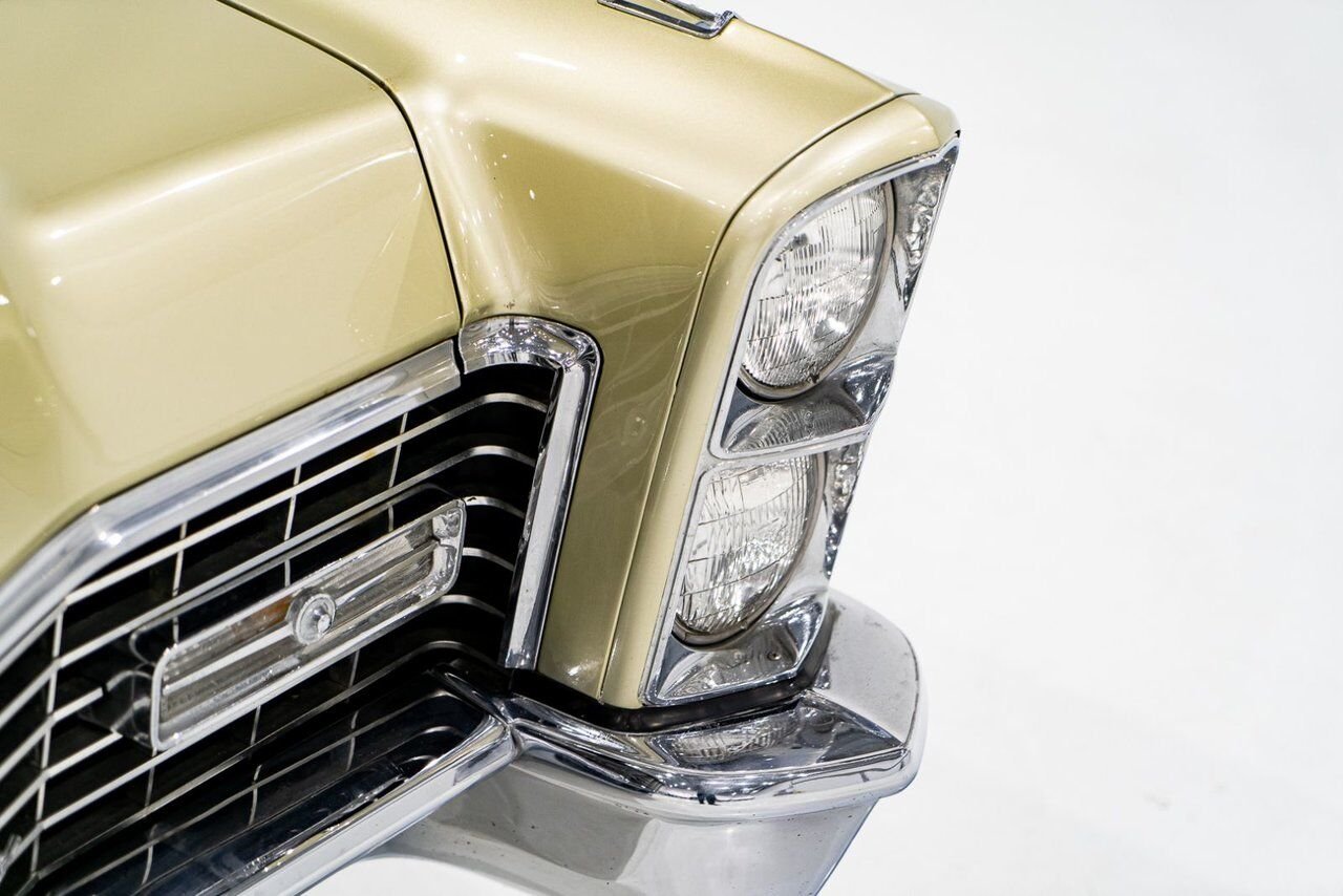 Cadillac DeVille Coupe *PRICE IN USD* Original California survivor factory A/C with only 36,992miles (59,532km) 1967 Or Montréal - photo #44