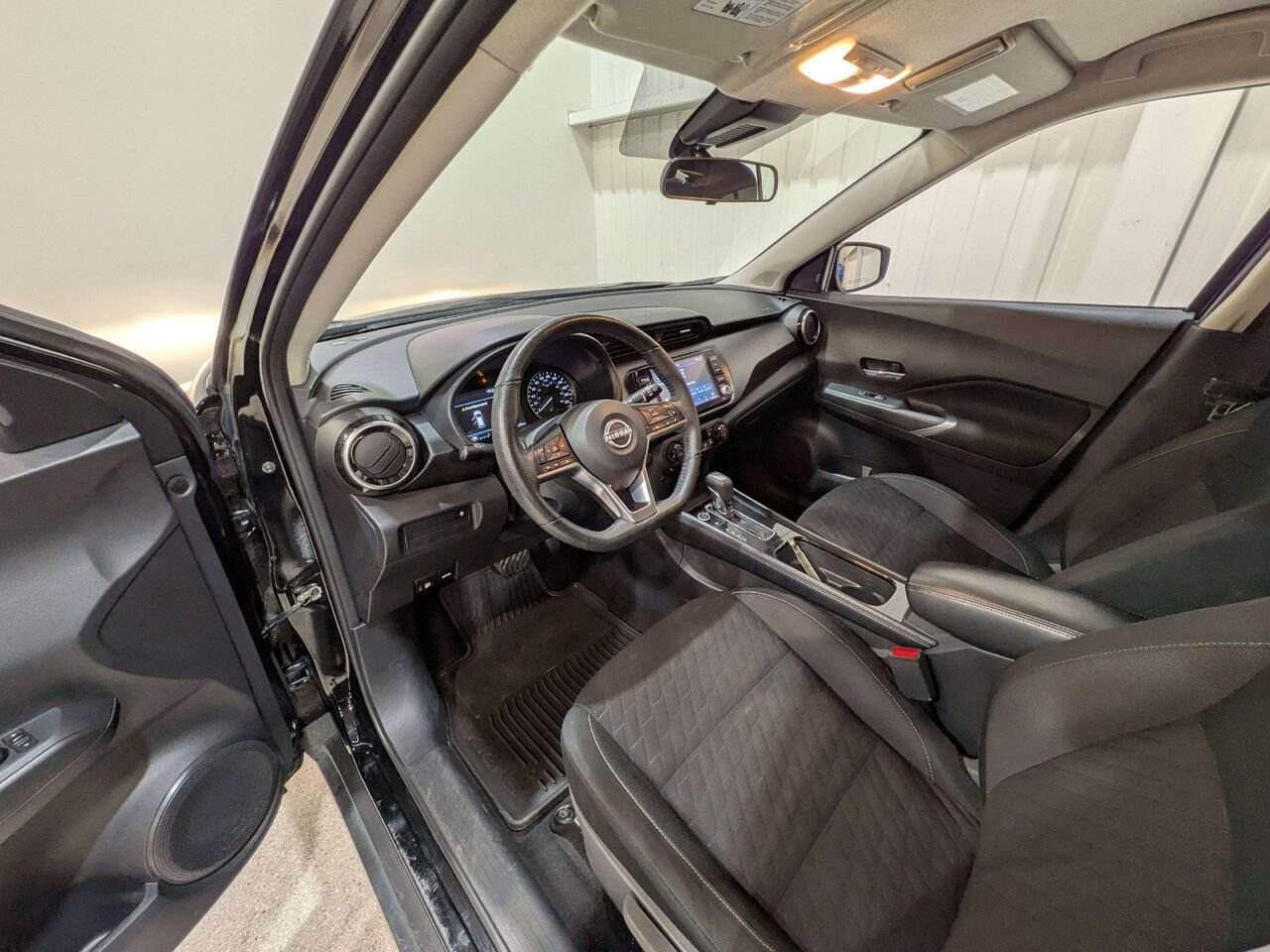 Nissan Kicks SV FWD 2024 Noir Val-David - photo #9