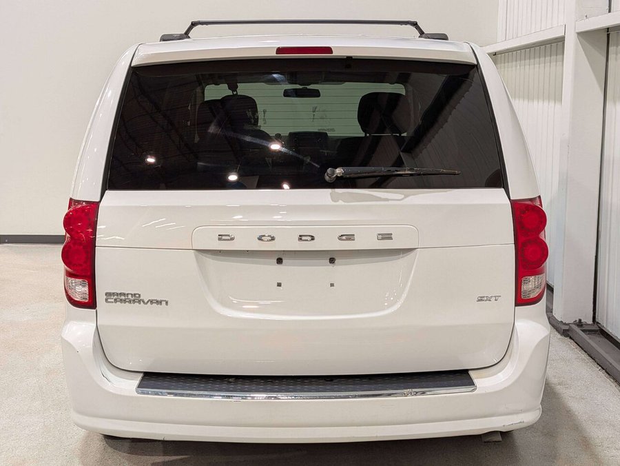 2015 Dodge Grand Caravan 4dr Wgn SXT White