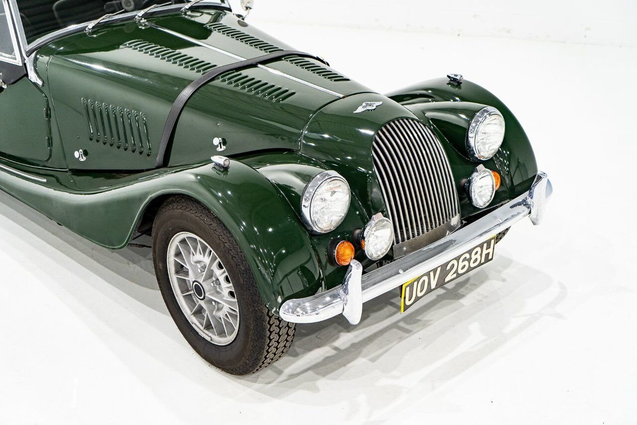 Morgan Plus 8 Unrestored with only 7137km (4435miles) | PRIX EN USD 1970 Vert Montréal - photo #2