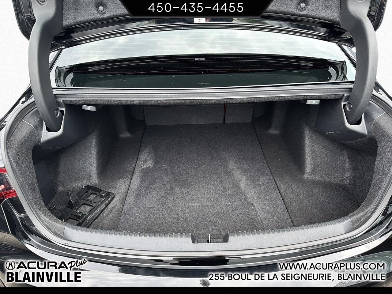 2024 Acura TLX Black Blainville - photo #5