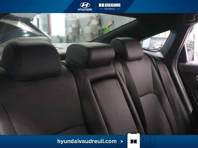 2025 Honda Civic Black Blainville - photo #32
