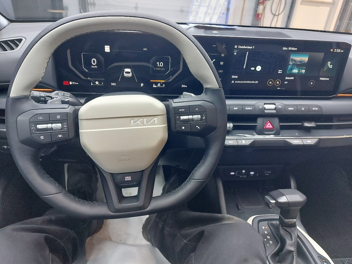 2026 Kia K4 Snow White Pearl Blainville - photo #5