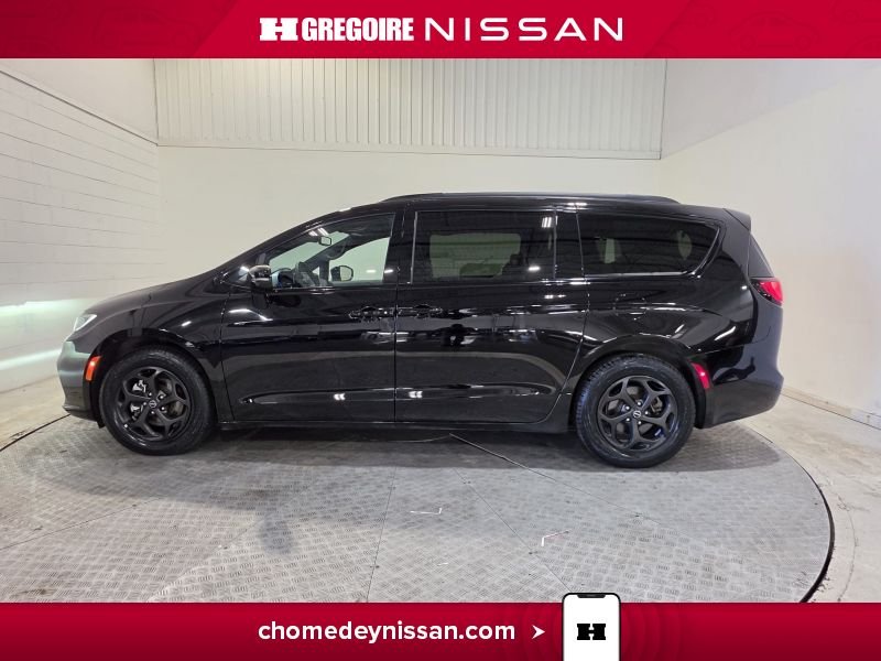 2025 Chrysler Pacifica Black Saint-Eustache - photo #5