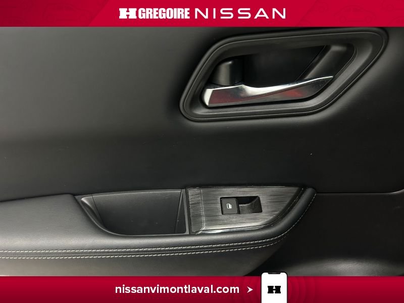 2024 Nissan Rogue Red Laval - photo #17