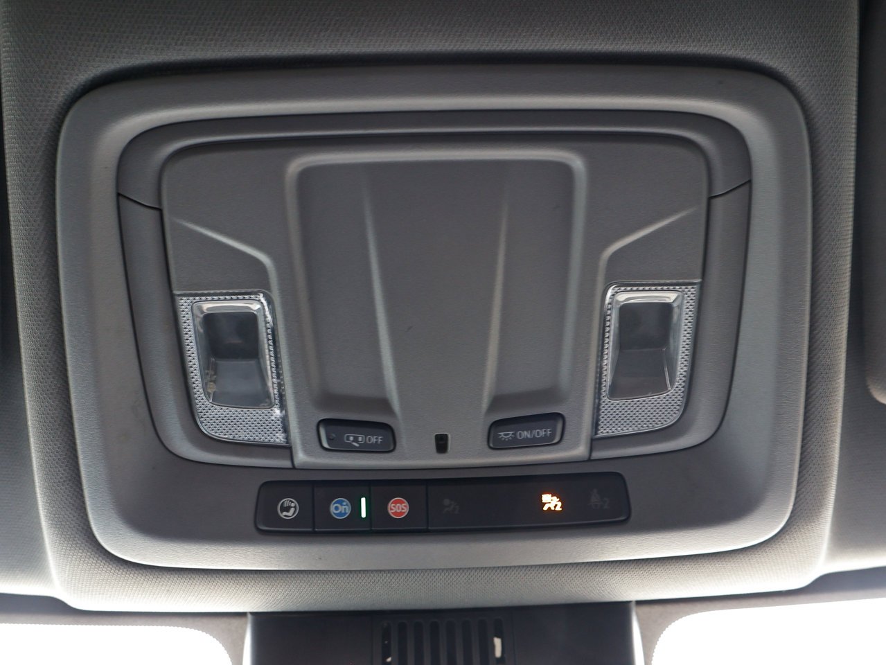 2022 Chevrolet Silverado 1500 4WD Crew Cab 147 RST Black Sherwood Park - photo #25