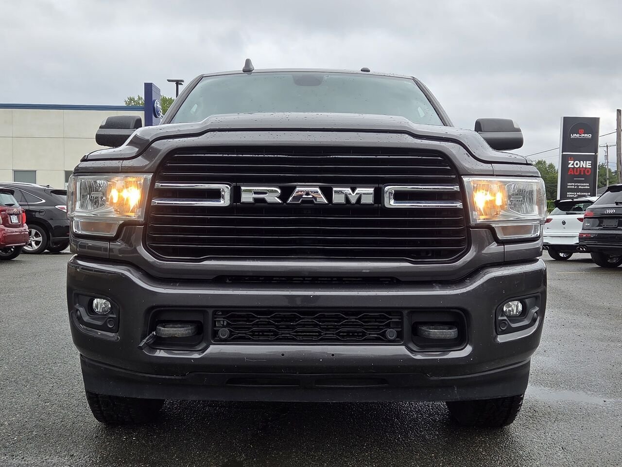 Ram 2500 Cummins BIG HORN 2019 Gris Granby - photo #9