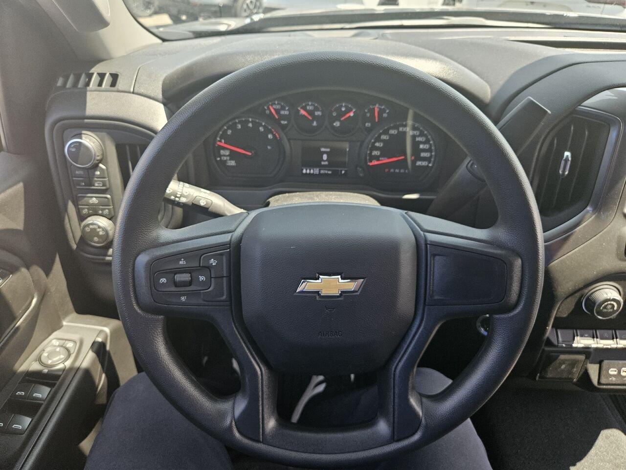 Chevrolet Silverado 1500 Custom cabine multiplace 4RM 157 po 2026 Noir Thetford Mines - photo #7