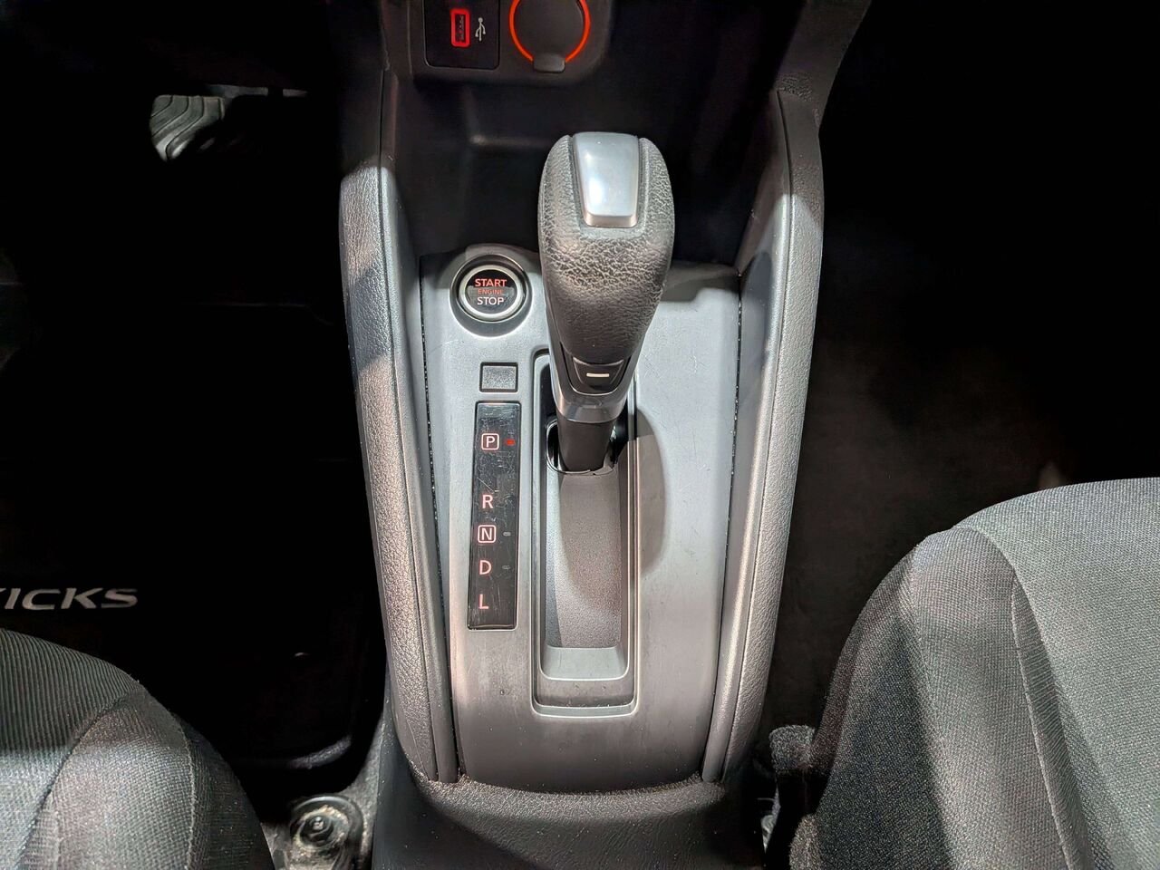 2024 Nissan Kicks S FWD Black Val-David - photo #23