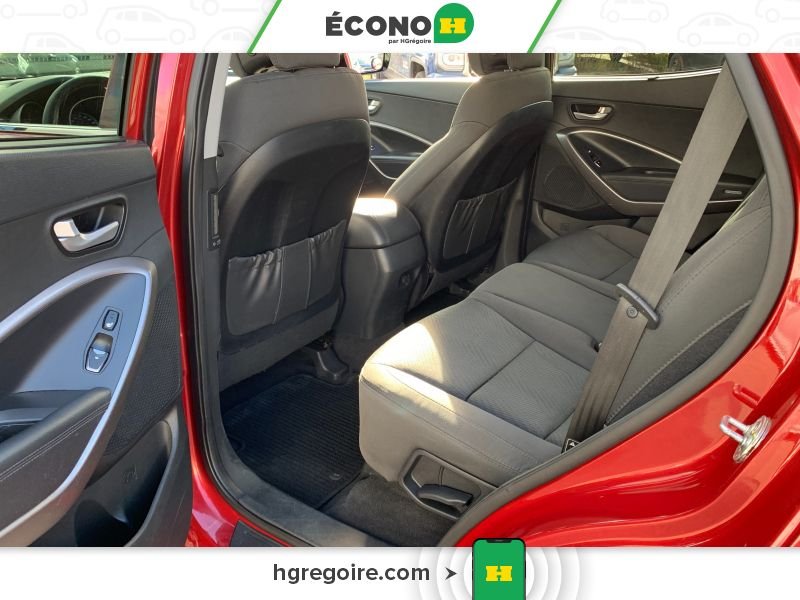 2016 Hyundai Santa Fe Red Laval - photo #17