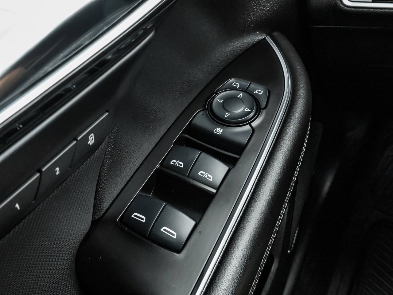 2024 Buick Envision AWD 4dr Preferred Black Sherwood Park - photo #19